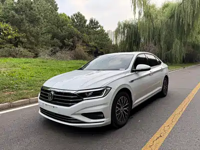 Volkswagen Sagitar 2020
