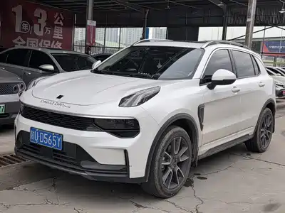 Lynk & Co 01 2023