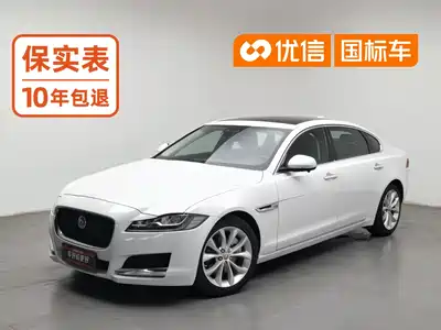 Jaguar XFL 2019
