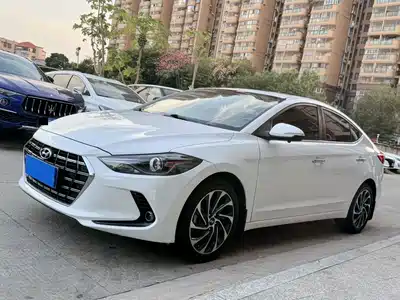 Hyundai Elantra 2020