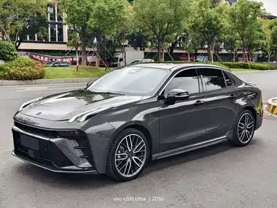 Lynk & Co 03 2023