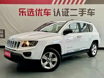 Jeep Compass (Import) 2015