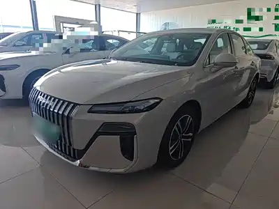 Roewe M7 DMH 2026