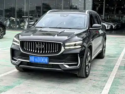 Geely Xingyue L 2025