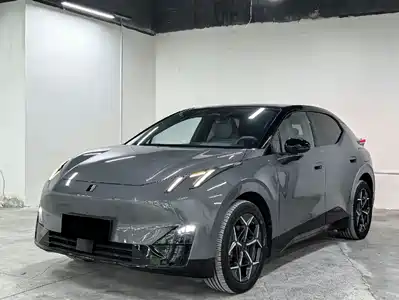 Lynk & Co Z20 2024