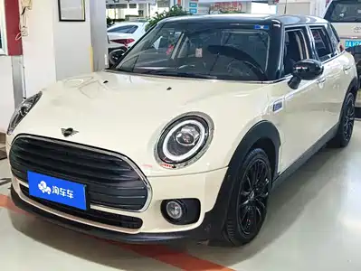 MINI CLUBMAN 2020
