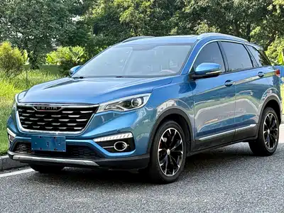 FAW Senya R9 2018