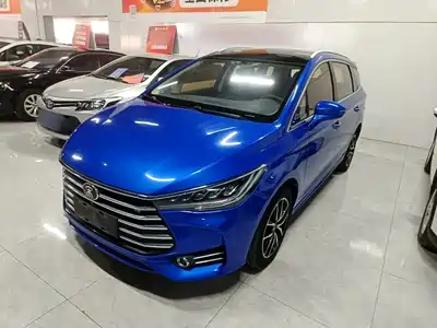 BYD Song MAX 2017