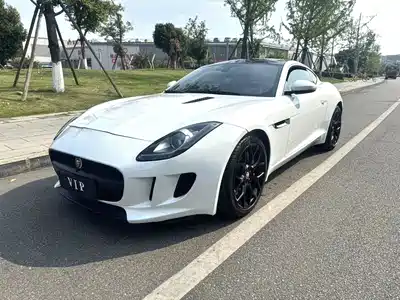 Jaguar F-TYPE 2018