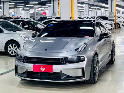 Lynk & Co 03 2022