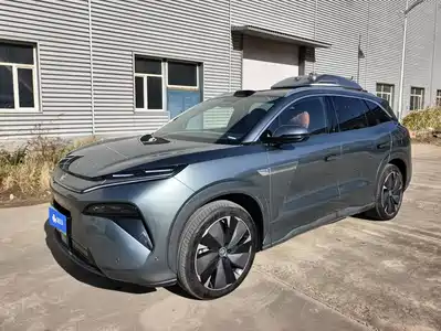 BYD Tang L 2025