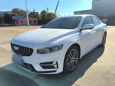 Geely Preface 2022