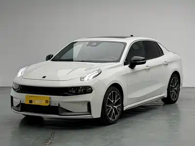 Lynk & Co 03 2020