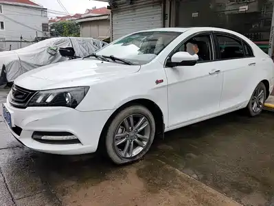 Geely Emgrand 2017