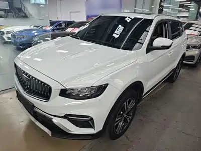 Geely Boyue 2022