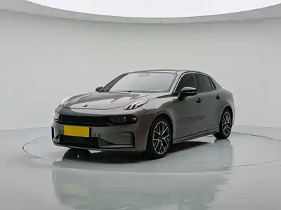 Lynk & Co 03 2022