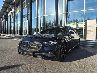 Mercedes-Benz E-Class 2023