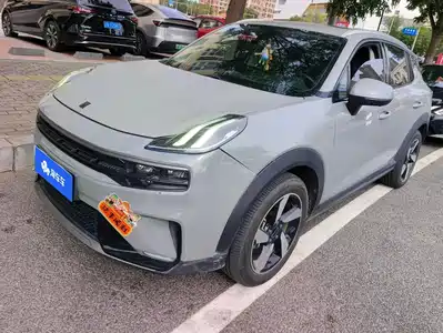 Lynk & Co 06 EM-P 2021