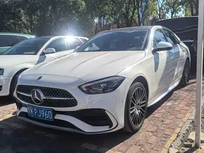 Mercedes-Benz C-Class 2024