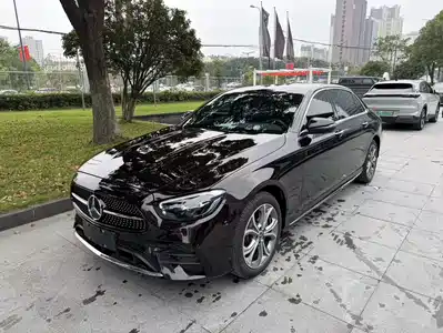 Mercedes-Benz E-Class 2023