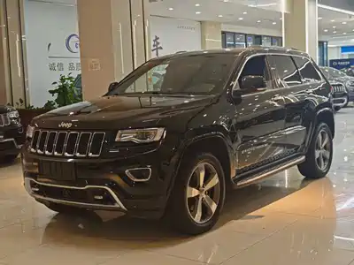 Jeep Grand Cherokee (Import) 2017