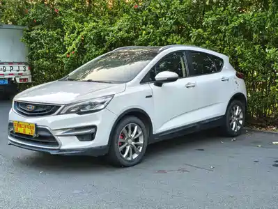 Geely Emgrand GS 2018