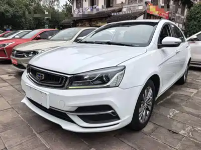Geely Emgrand 2018