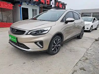 Geely Emgrand GS 2021