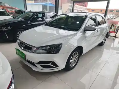 Geely Emgrand 2021