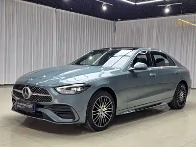 Mercedes-Benz C-Class 2025