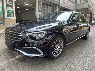 Mercedes-Benz E-Class 2023