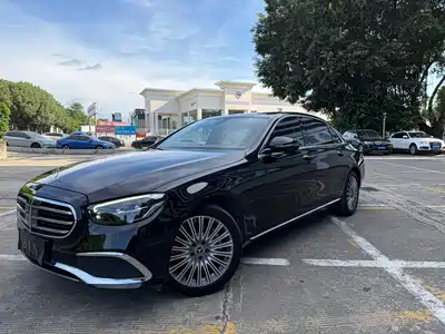 Mercedes-Benz E-Class 2023