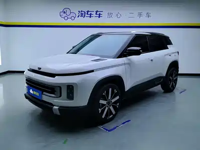 Geely ICON 2023