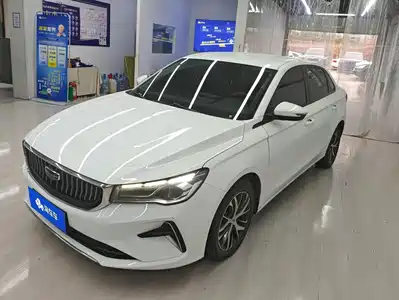 Geely Emgrand 2023