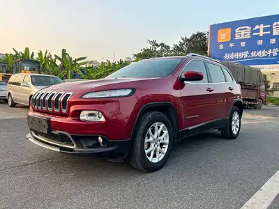 Jeep Cherokee 2016