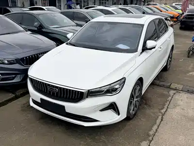 Geely Emgrand 2024