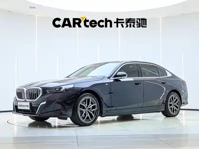 BMW i5 2025