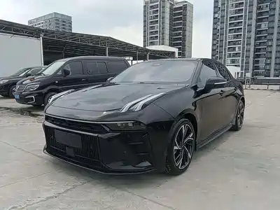 Lynk & Co 03 2023