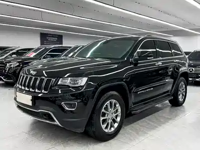 Jeep Grand Cherokee (Import) 2015