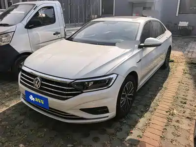 Volkswagen Sagitar 2021