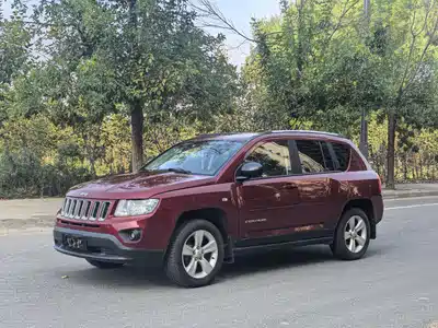 Jeep Compass (Import) 2012