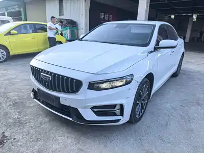 Geely Preface 2022