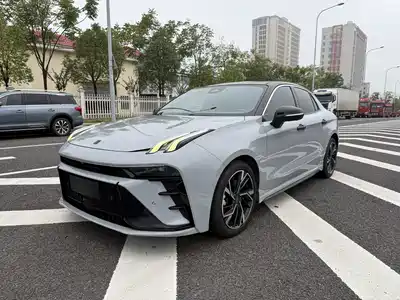 Lynk & Co 03 2023