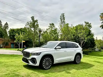 Geely Xingyue L 2025