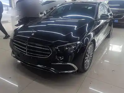 Mercedes-Benz E-Class 2023