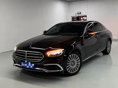 Mercedes-Benz E-Class 2023