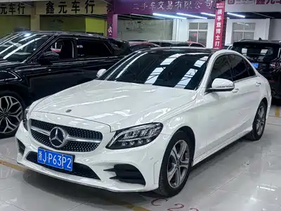 Mercedes-Benz C-Class 2018