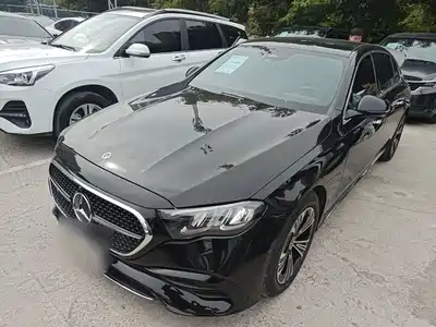 Mercedes-Benz E-Class 2024