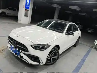 Mercedes-Benz C-Class 2025