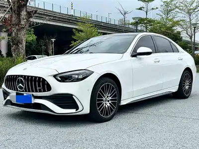 Mercedes-Benz C-Class 2025